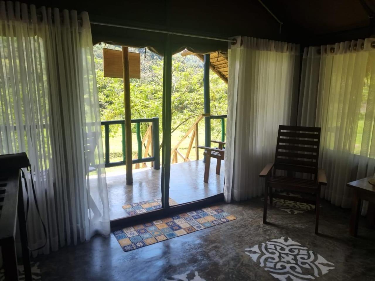 Ella Jungle Resort Værelse billede
